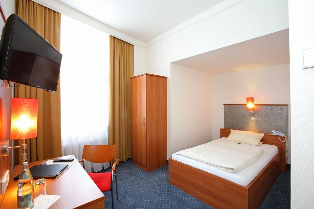 Martinshof Hotell Rottenburg am Neckar Exteriör bild
